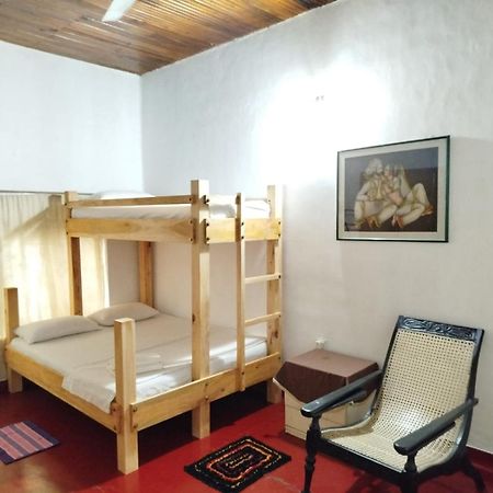 No 06 Veediya Bandara Lane Bahirawakanda Kandy Kültér fotó