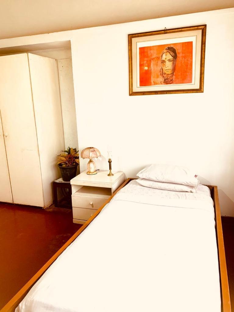 No 06 Veediya Bandara Lane Bahirawakanda Kandy Kültér fotó