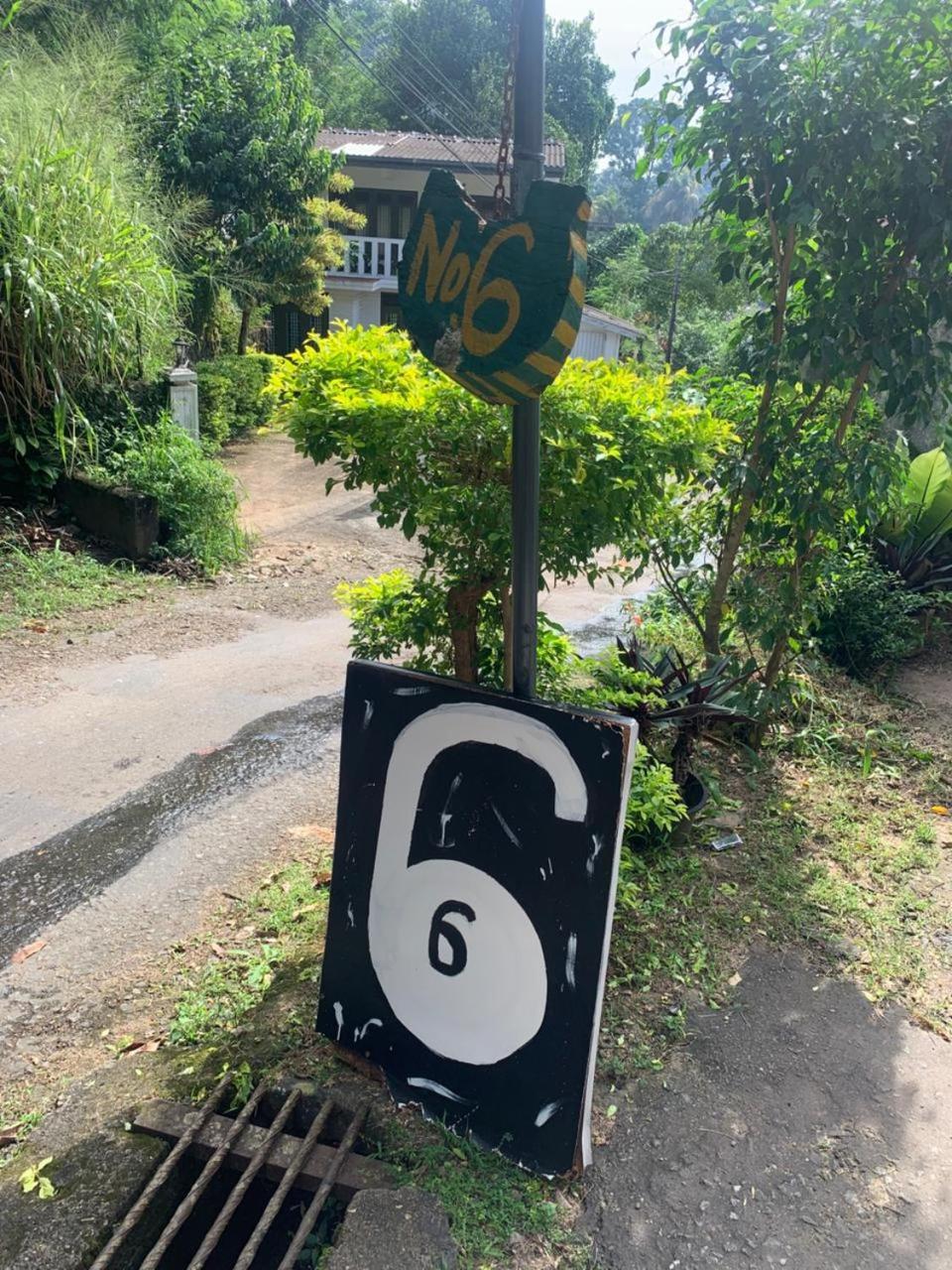 No 06 Veediya Bandara Lane Bahirawakanda Kandy Kültér fotó
