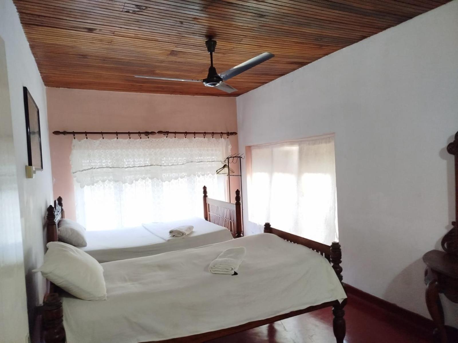 No 06 Veediya Bandara Lane Bahirawakanda Kandy Kültér fotó
